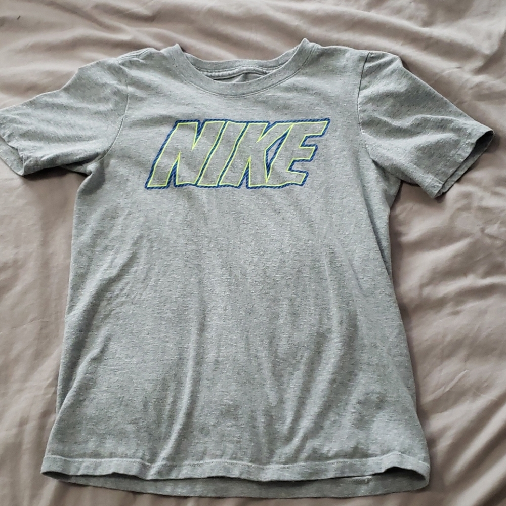 Nike T shirt